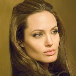 <b>Angiolina Joli</b> e la nuova operazione anti-tumore - Angelina-Jolie-Wallpapers-Latest-2-150x150